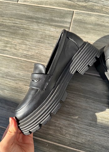Zara Siyah Kadın Goth Loafer Ayakkabı