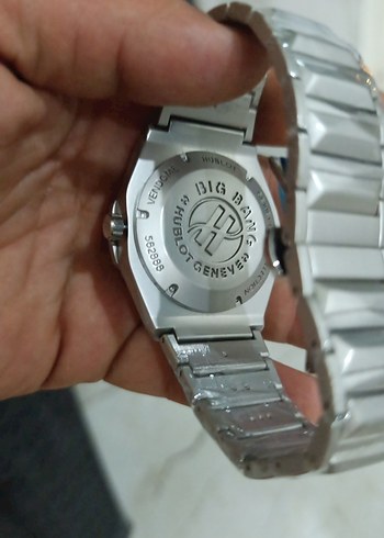 Hublot Erkek Gri ve Yeşil Saat - Görsel 2