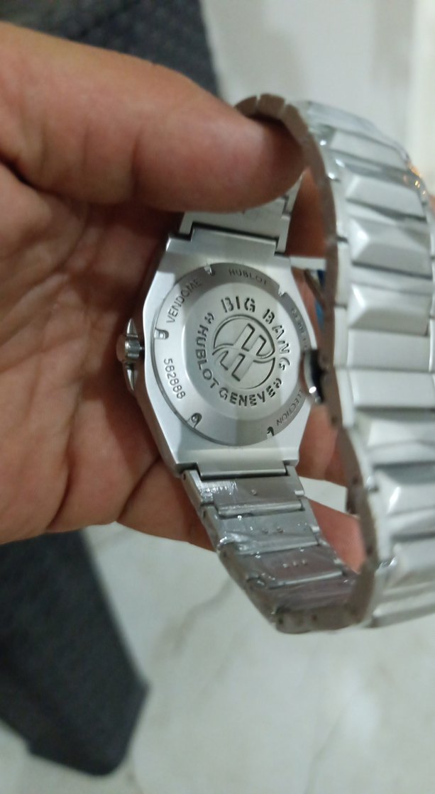 Hublot Erkek Gri ve Yeşil Saat - Görsel 2