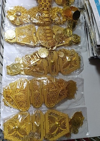 Altın Renkli Zincir Detaylı Kadın Takı Seti - Görsel 2