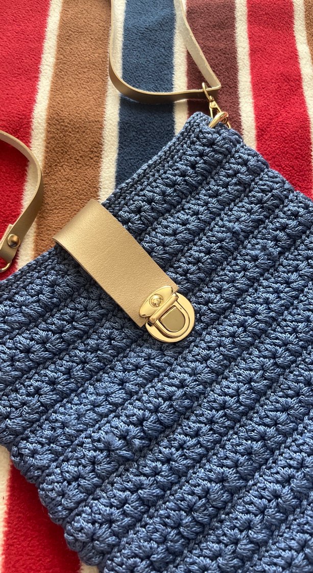 Mavi Örgü Kadın Çanta el örmesi - Görsel 2