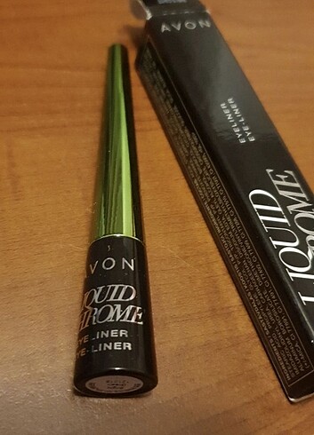  Beden Avon Metalik Likit Eyeliner Bright