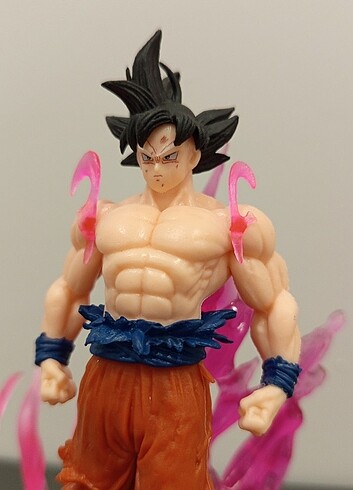 Dragonball Super Goku Figür 25cm