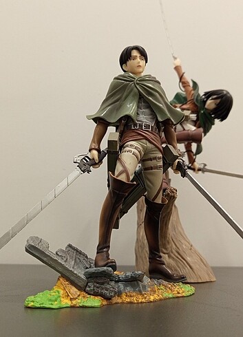 Attack on Titans Levi Ackermann Figür - Görsel 7