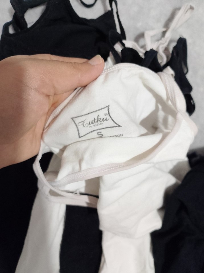 9 adet atlet 4 adet çorap - Görsel 4