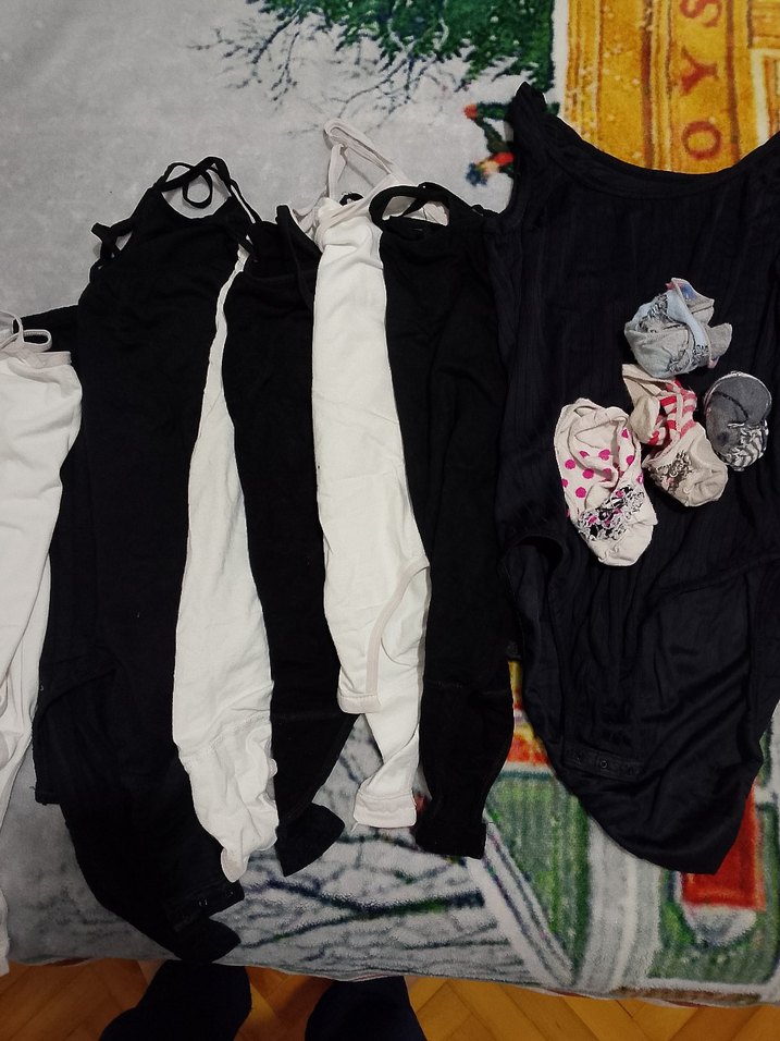 9 adet atlet 4 adet çorap - Görsel 3