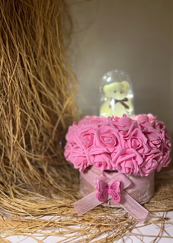 Pembe Çiçekli Sepet ve Kelebek Detaylı - Görsel 5