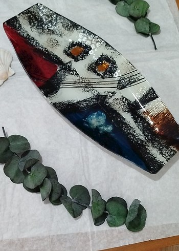 Çağdaş Tarzda Dekoratif El Yapımı Tabak