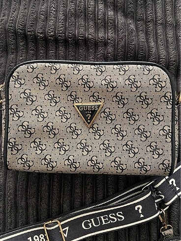 Guess Guess çanta