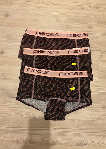 Pieces s