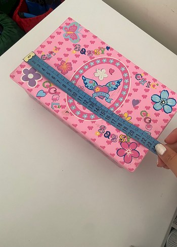 Beden Renk Pembe Renkli Makyaj Düzenleyici Kutusu