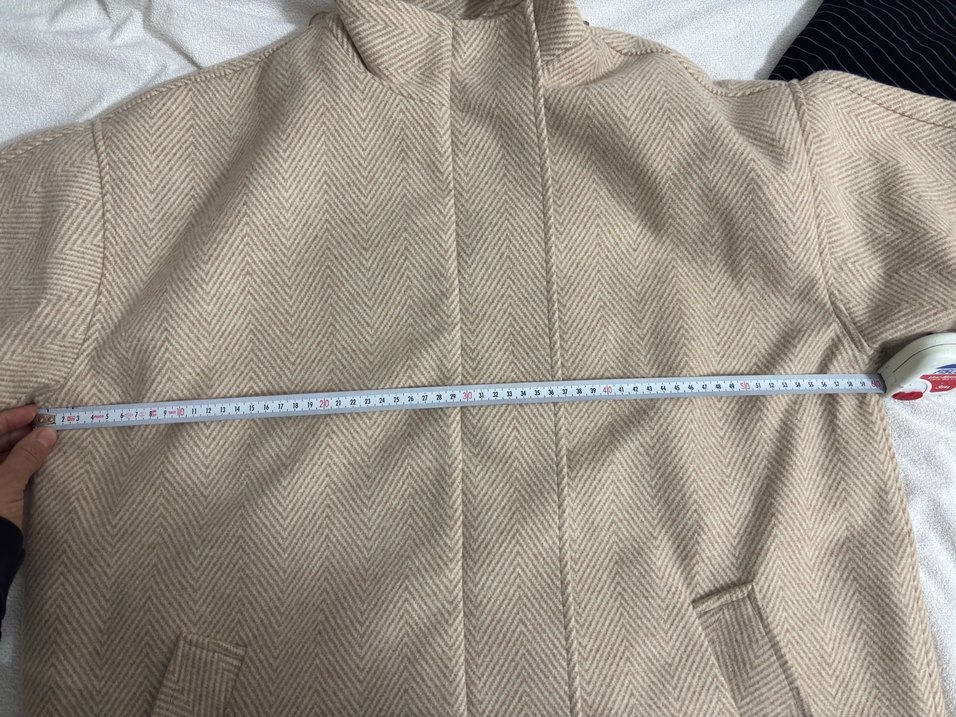 Bej Oversize Yün Kaban — görsel 7/10