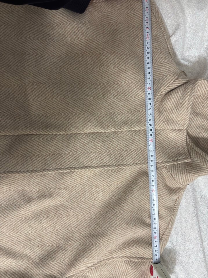 Bej Oversize Yün Kaban — görsel 8/10