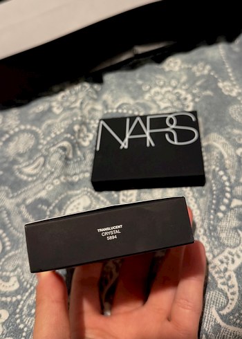 NARS Light Reflecting Setting Powder - Pressed - Görsel 2