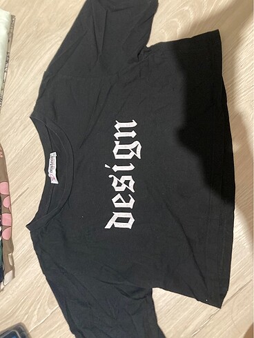 kısa tişört