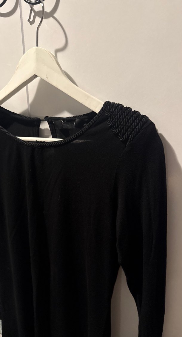 Siyah Uzun Kollu Kadın Bluz - Görsel 2