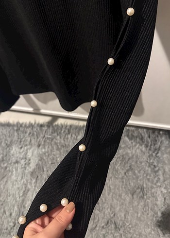 İnci Detaylı Siyah Uzun Kollu Triko - Görsel 3