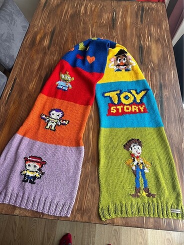 Diğer ToyStory atkı