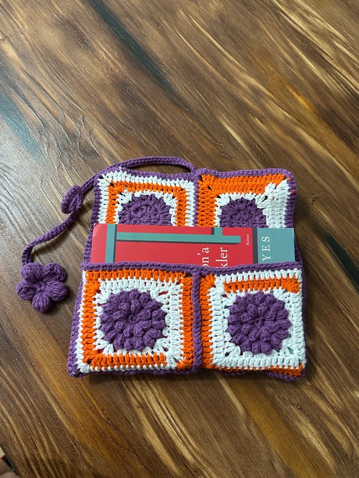 Renkli Nakışlı Örgü Bohem Kitap kılıfı - Görsel 2