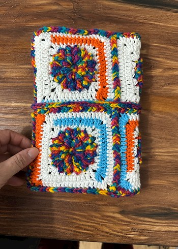 Renkli Örgü Bohem Kitap kılıfı - Görsel 3