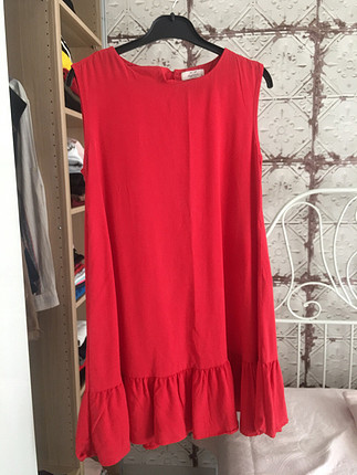 Kırmızı günlük elbise 