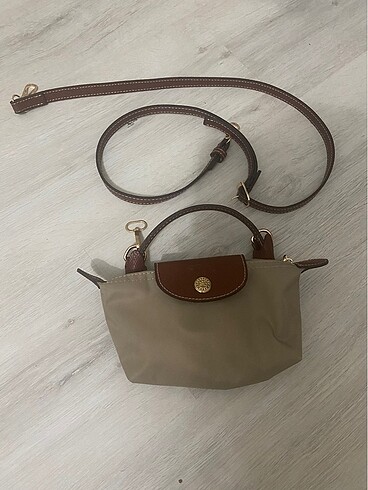 Longchamp çanta