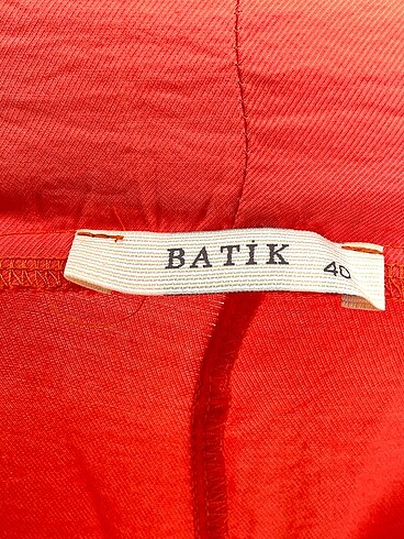 40 Beden turuncu Renk Batik Kumaş Pantolon %70 İndirimli.