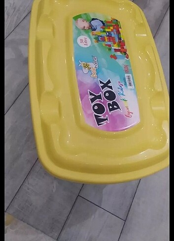  Beden Renk Oyuncak dolabı