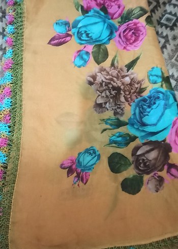 Çiçek Desenli oyali esarp
