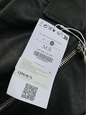 m Beden siyah Renk Bershka Suni deri ceket