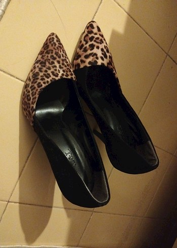 38 Beden siyah Renk Siyah Leopar Desenli Stiletto Topuklu Ayakkabı
