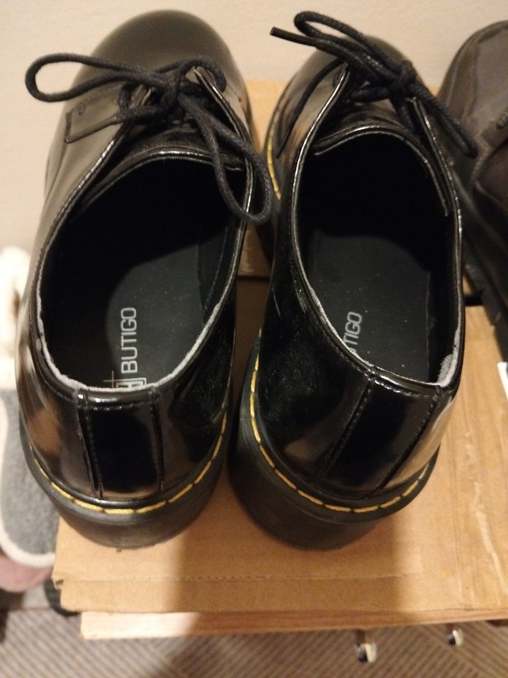 Siyah Rugan Topuklu Goth Ayakkabı - Görsel 2