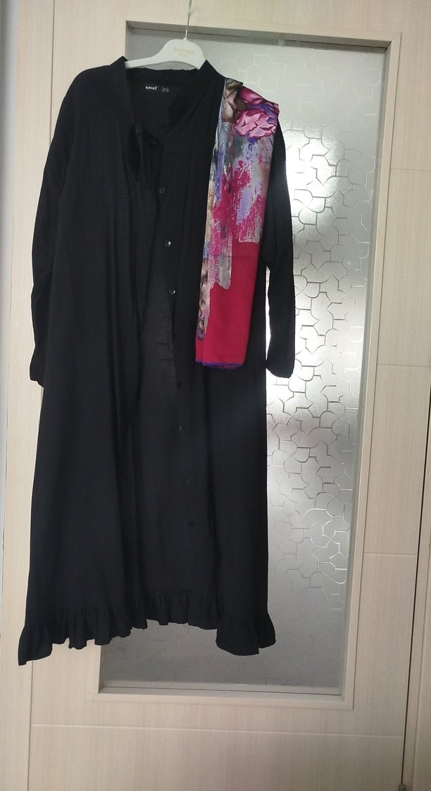 Siyah, Uzun, Salaş Kesim, Drapeli Gotik Hamile Kabanı - Görsel 2