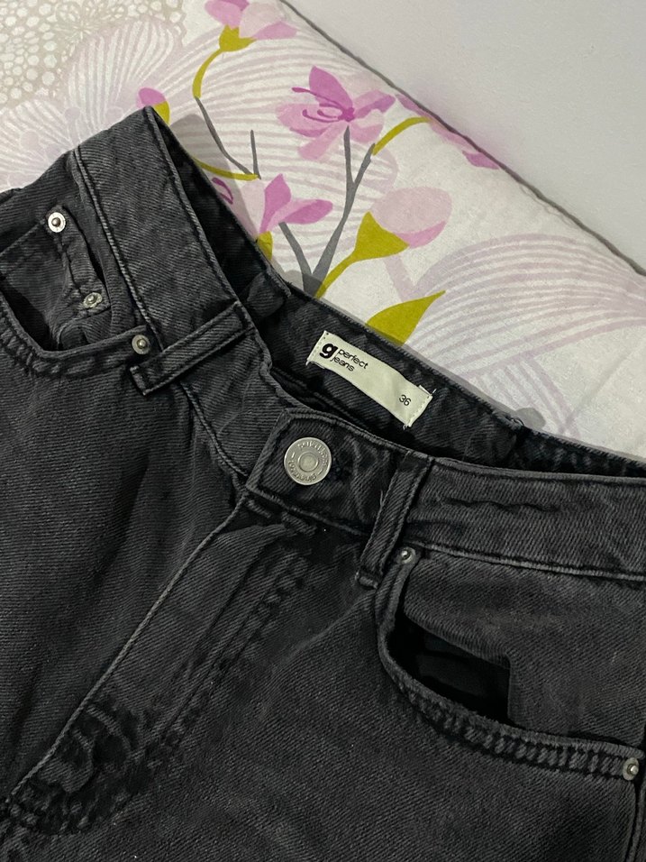 Düğmeli Siyah Gri Batik Desenli Bol Kesim Kadın Kot momjean - Görsel 3