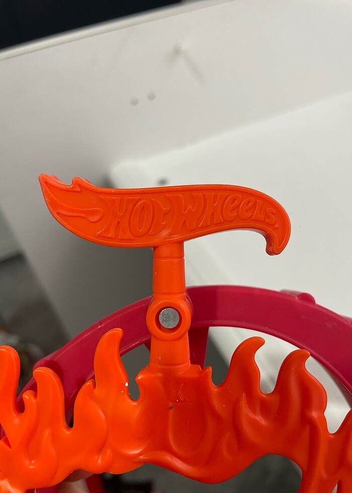 Hotweels ateş çemberi - Görsel 3