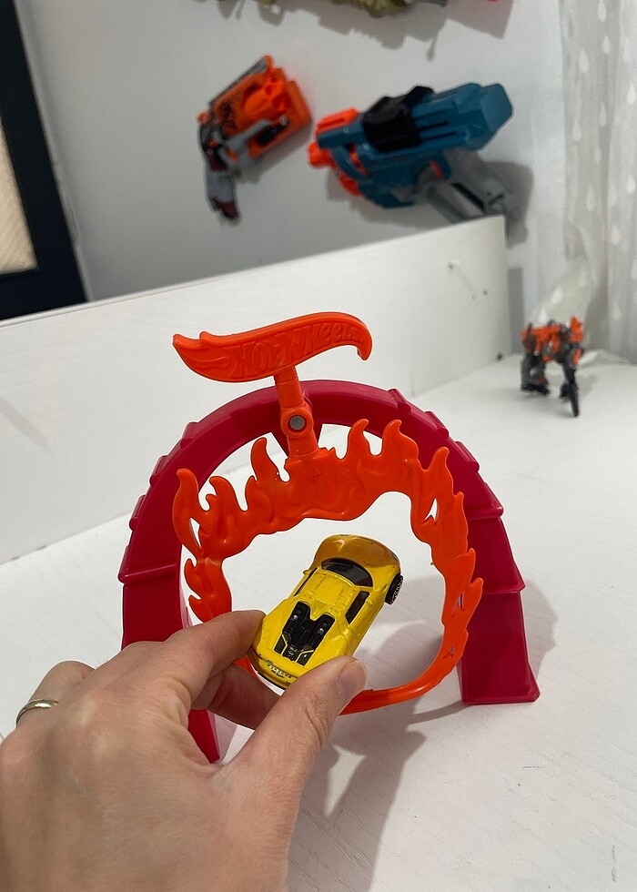 Hotweels ateş çemberi - Görsel 5