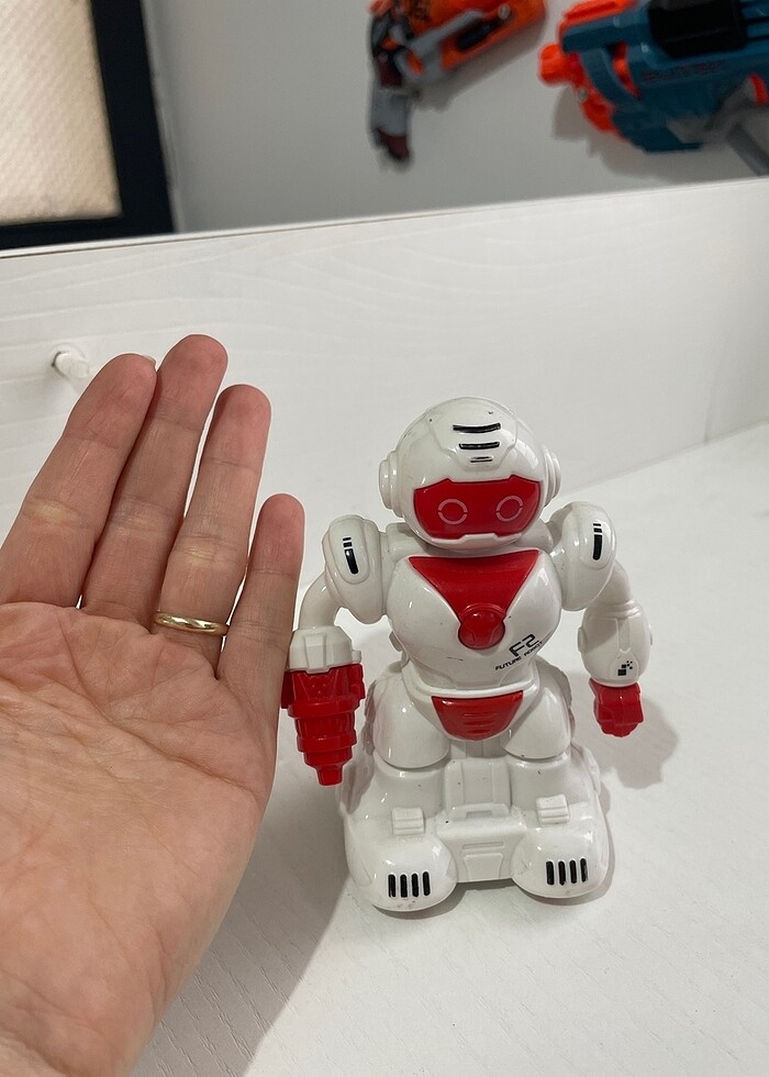 Robot oyuncak - Görsel 2