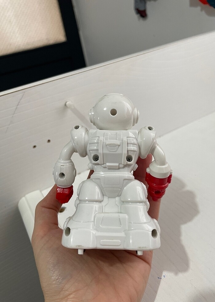 Robot oyuncak - Görsel 3