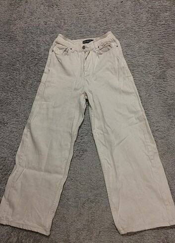 Bol paşa beyaz pantalon 