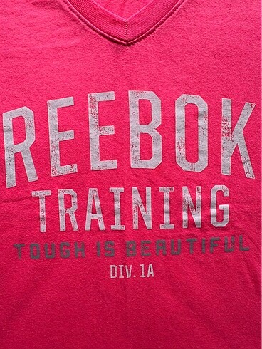 s Beden Reebok tişört