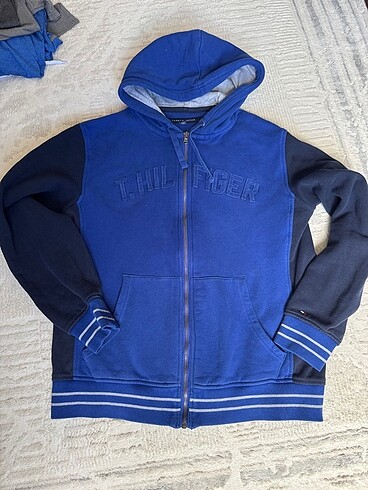 Tommy Hilfiger sweatshirt