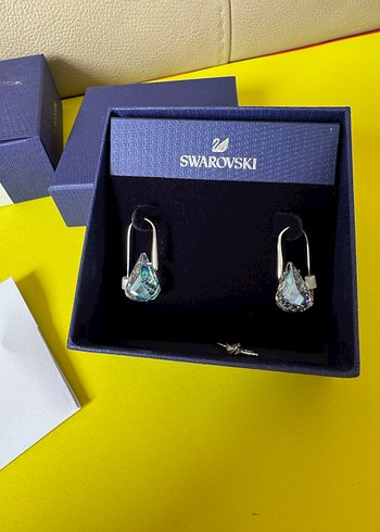 Lunar Damla Beyaz Midi Küpe Swarowski - Görsel 4