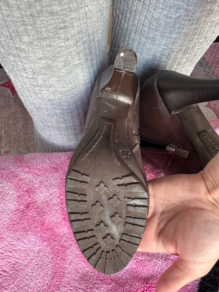 Kahverengi Deri Kadın Diz Boyu Çizme - Görsel 5