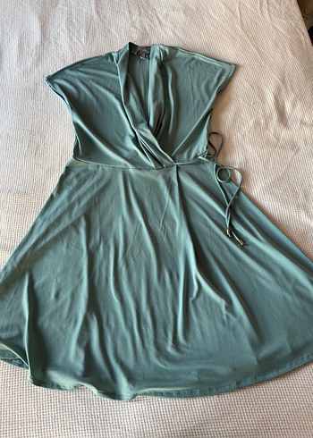 H&M Kruvaze yaka elbise - Görsel 2