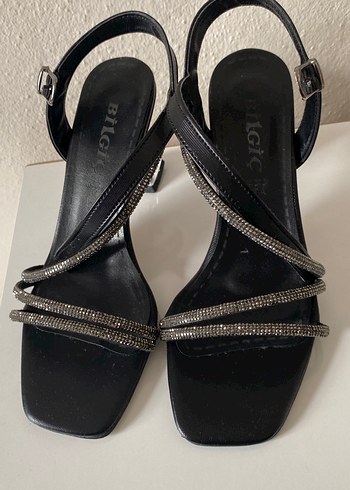 Siyah Yılan Desenli Tokalı Stiletto - Görsel 2