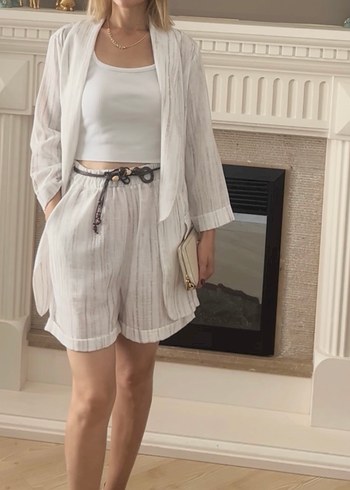 Kadın Beyaz Kemerli Keten Ceket- Şort Takım - Görsel 2