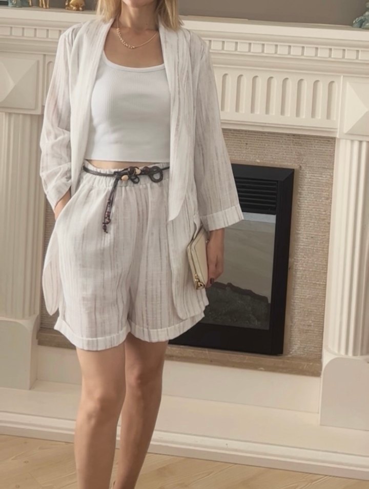 Kadın Beyaz Kemerli Keten Ceket- Şort Takım - Görsel 2