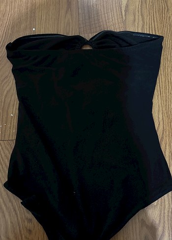 Ustu simli siyah bodysuit - Görsel 2