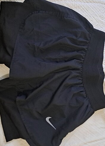 nike taytli sort