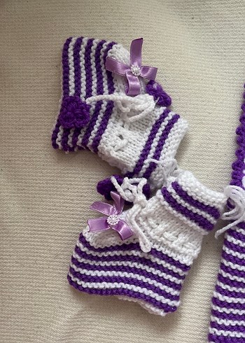 Mor Nakışlı Kız Çocuk Örgü Yelek&Patik - Görsel 3